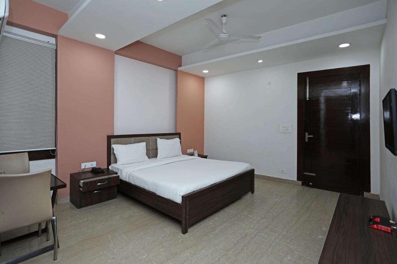 Spot On 72085 Hotel Riyasat Bhopal Eksteriør bilde